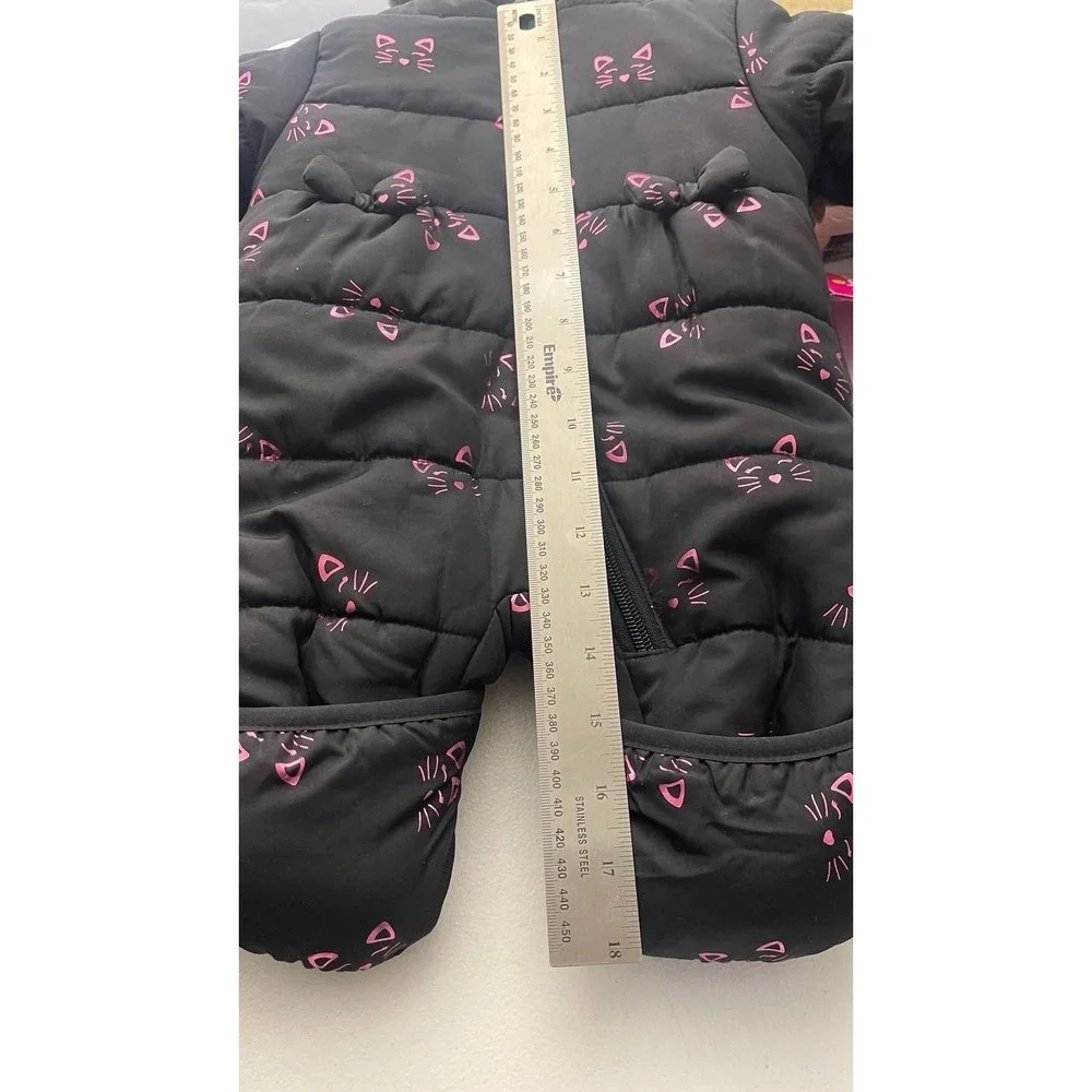 NEW WIPPETTE KIDS Infant Snowsuit 0-3 Months Black Pink Cats Kitty‎